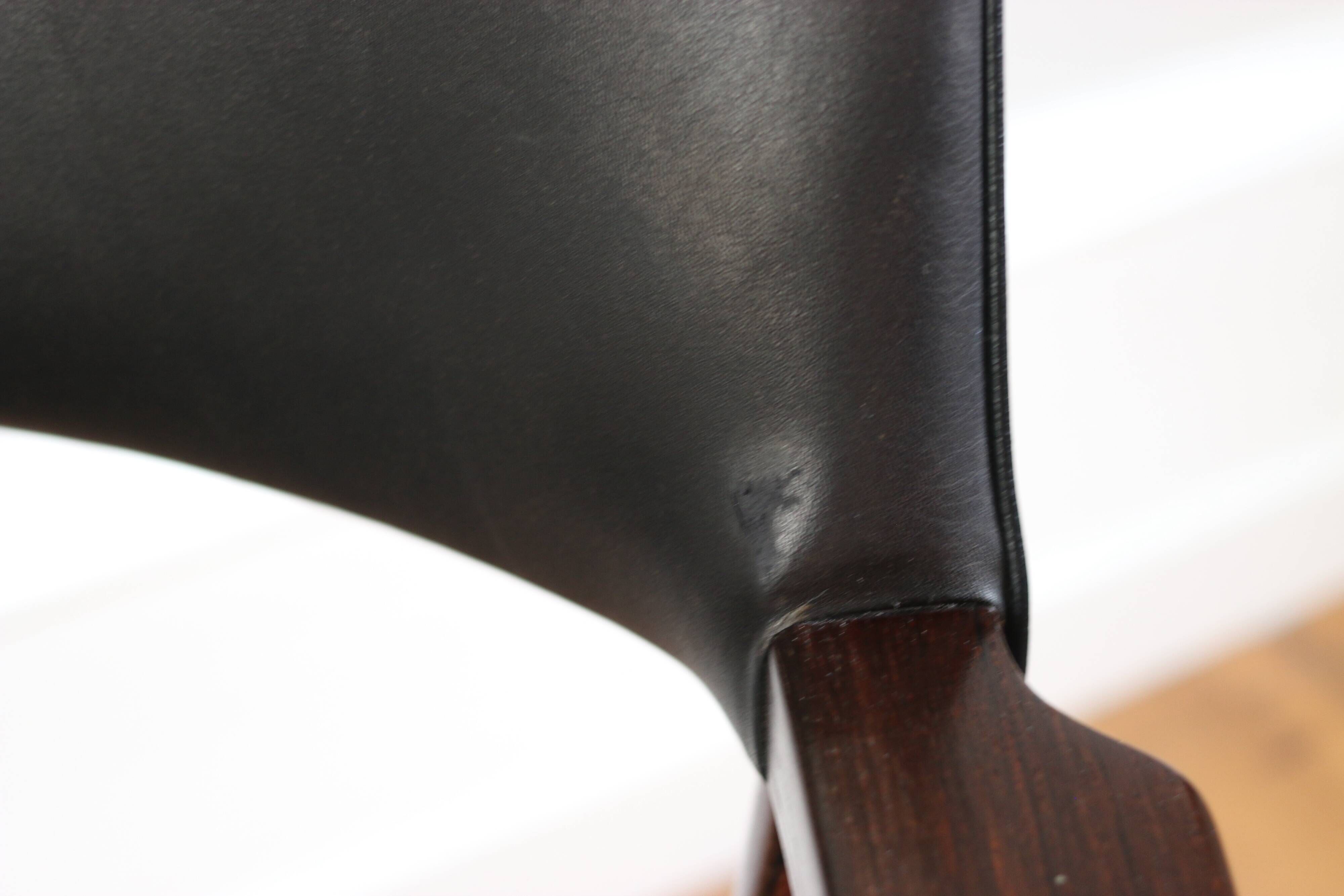 Vintage Scandinavian armchair in rosewood by Erik Worts, 1960.