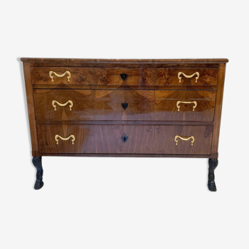 Commode milieu du siècle walnut biedermeier