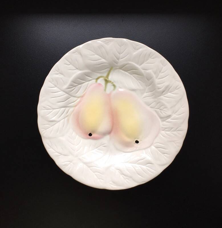 2 Assiettes Barbotine Salins Poire 19.5 cm