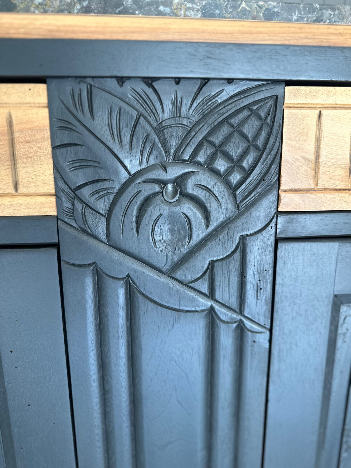 Art deco buffet