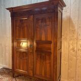 Armoire en noyer et chêne Louis XVI - Directoire