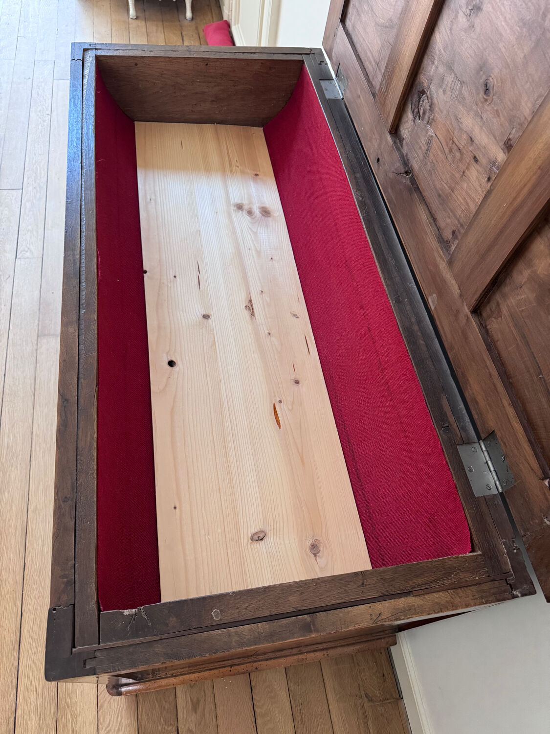 Old hay - farm chest