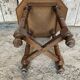 Chevet ancien, table basse octogonale en bois pieds tournés
