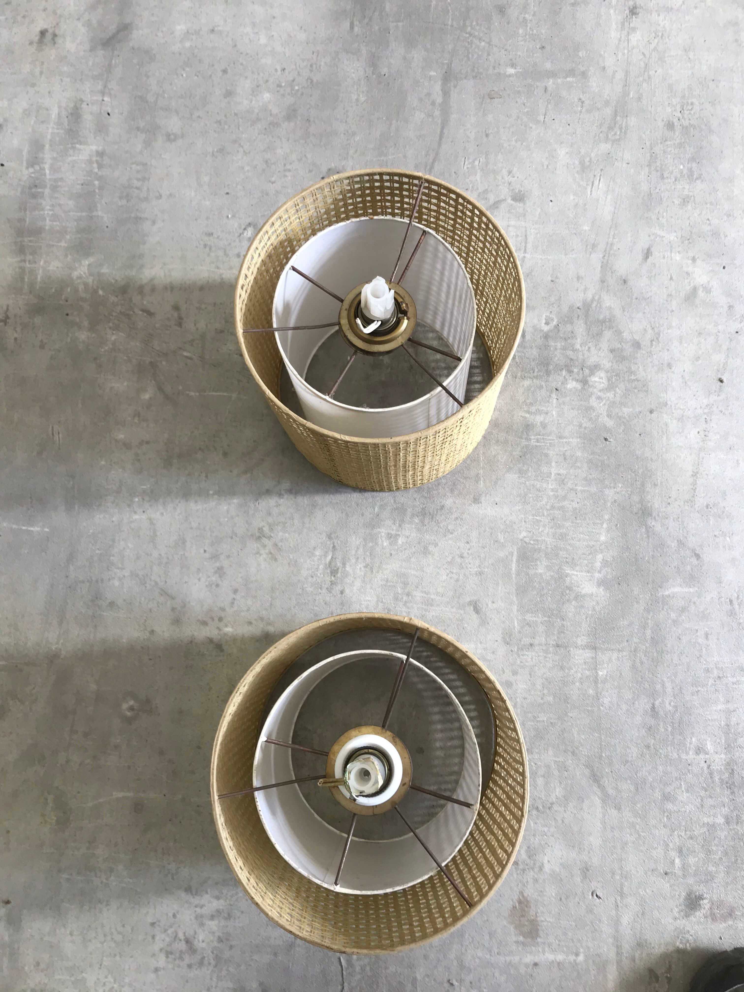 Pair of hanging in cannage of the 60s