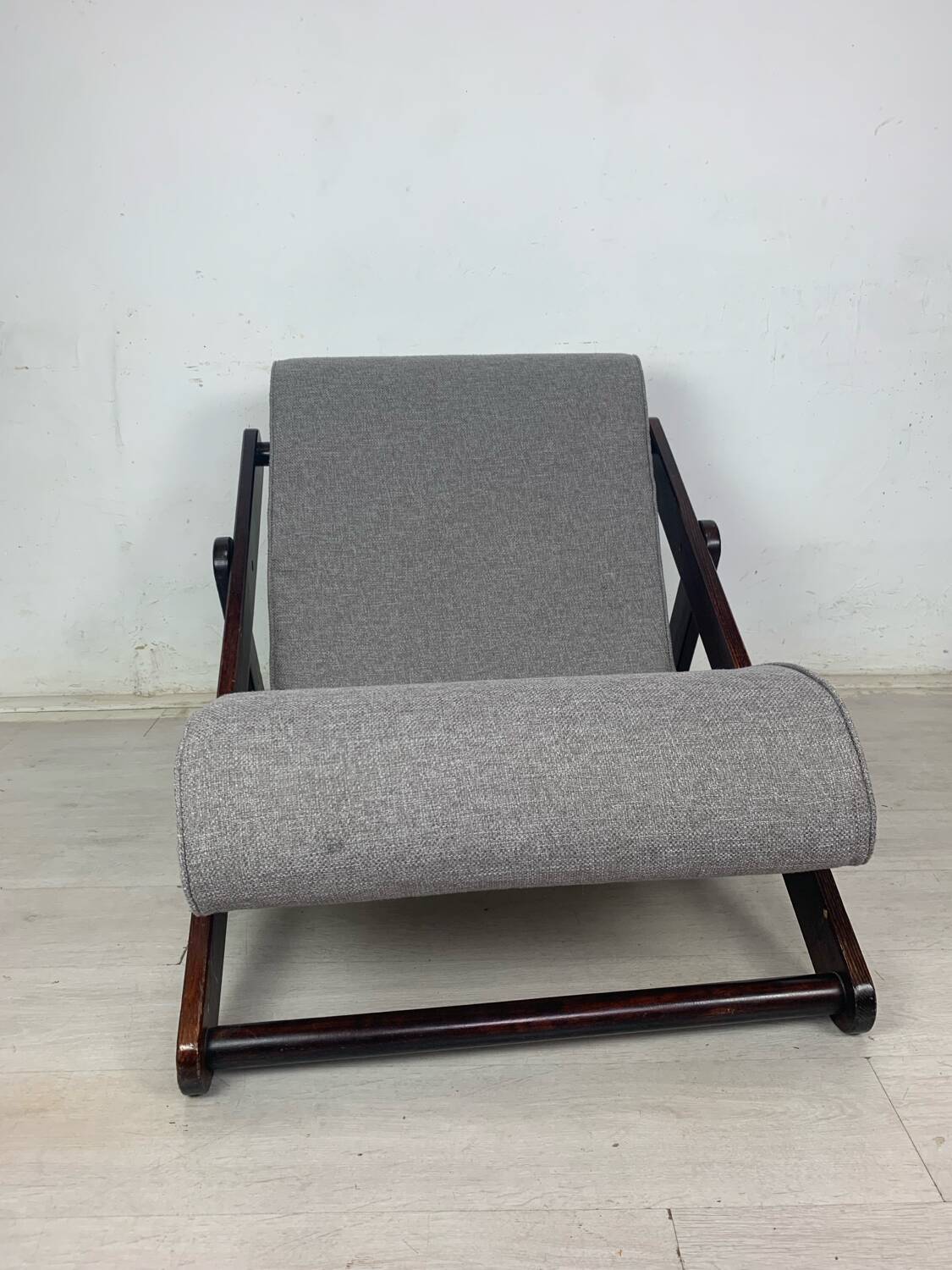 Pair of folding armchairs