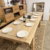 Solid oak farmhouse table with 2 central extensions
