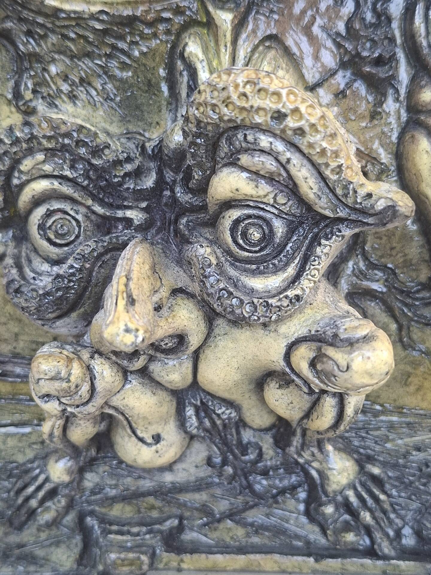 Bas relief