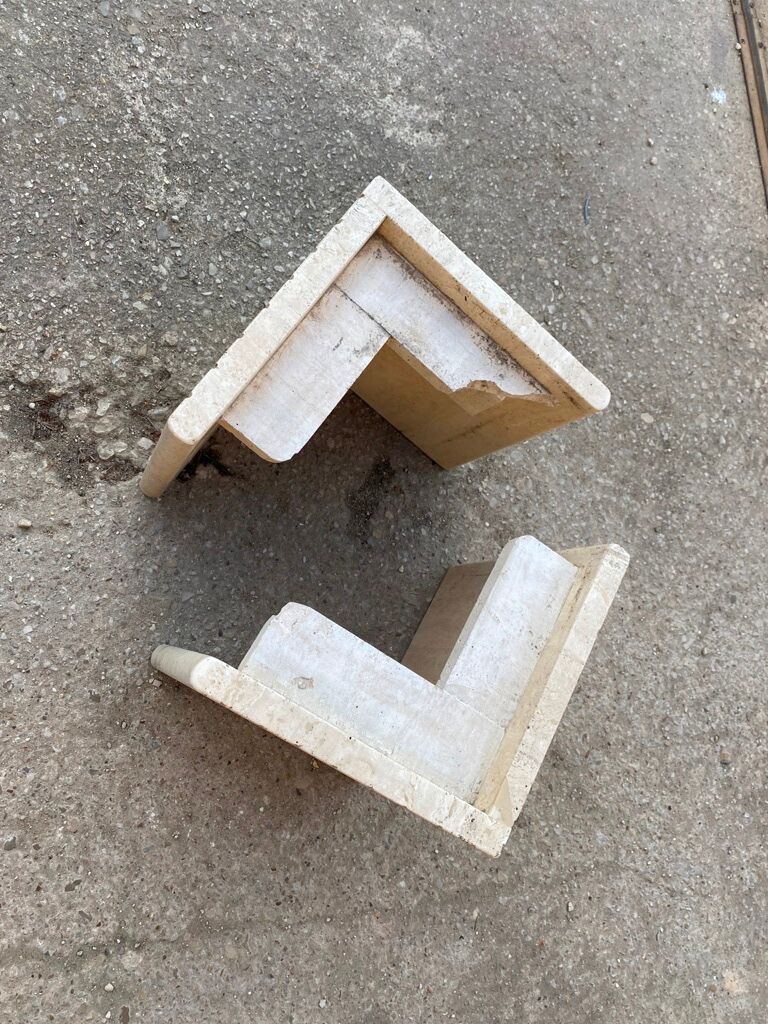 Large marble travertine coffee table in the shape of an eye from Roche Bobois vintage 70s