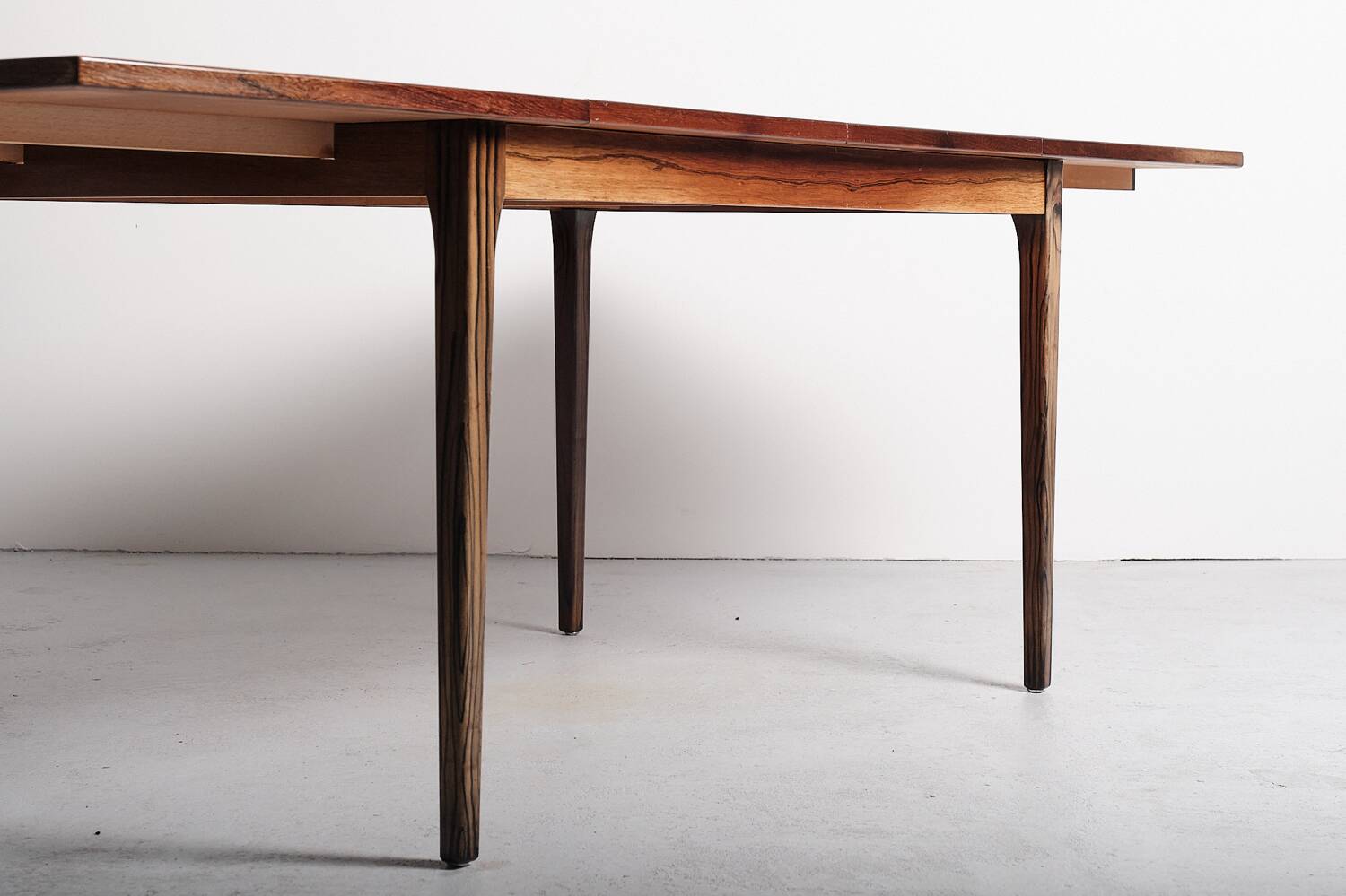 Table à manger extensible, années 1970