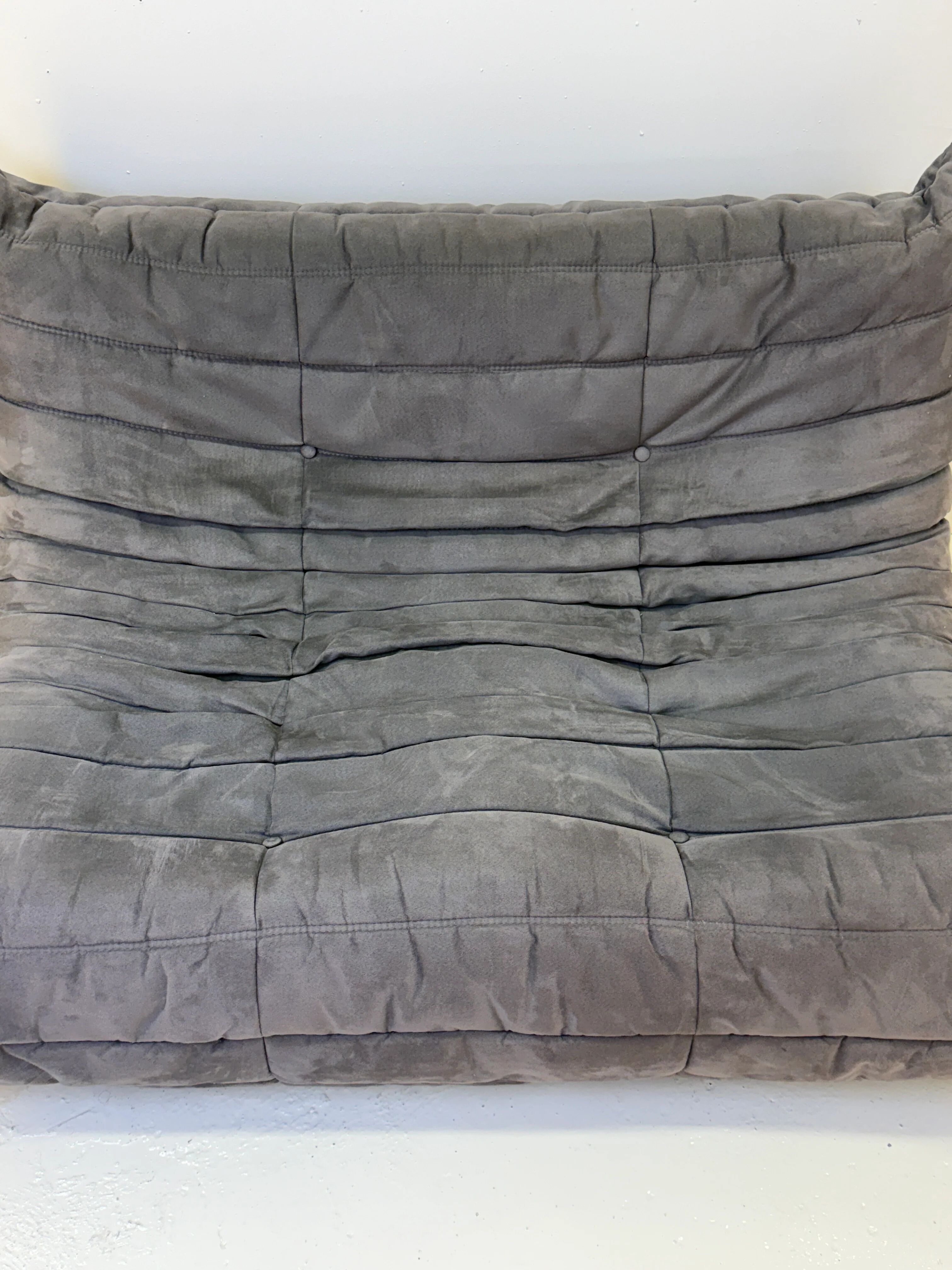Togo 2-seater sofa "Ligne Roset", mouse grey