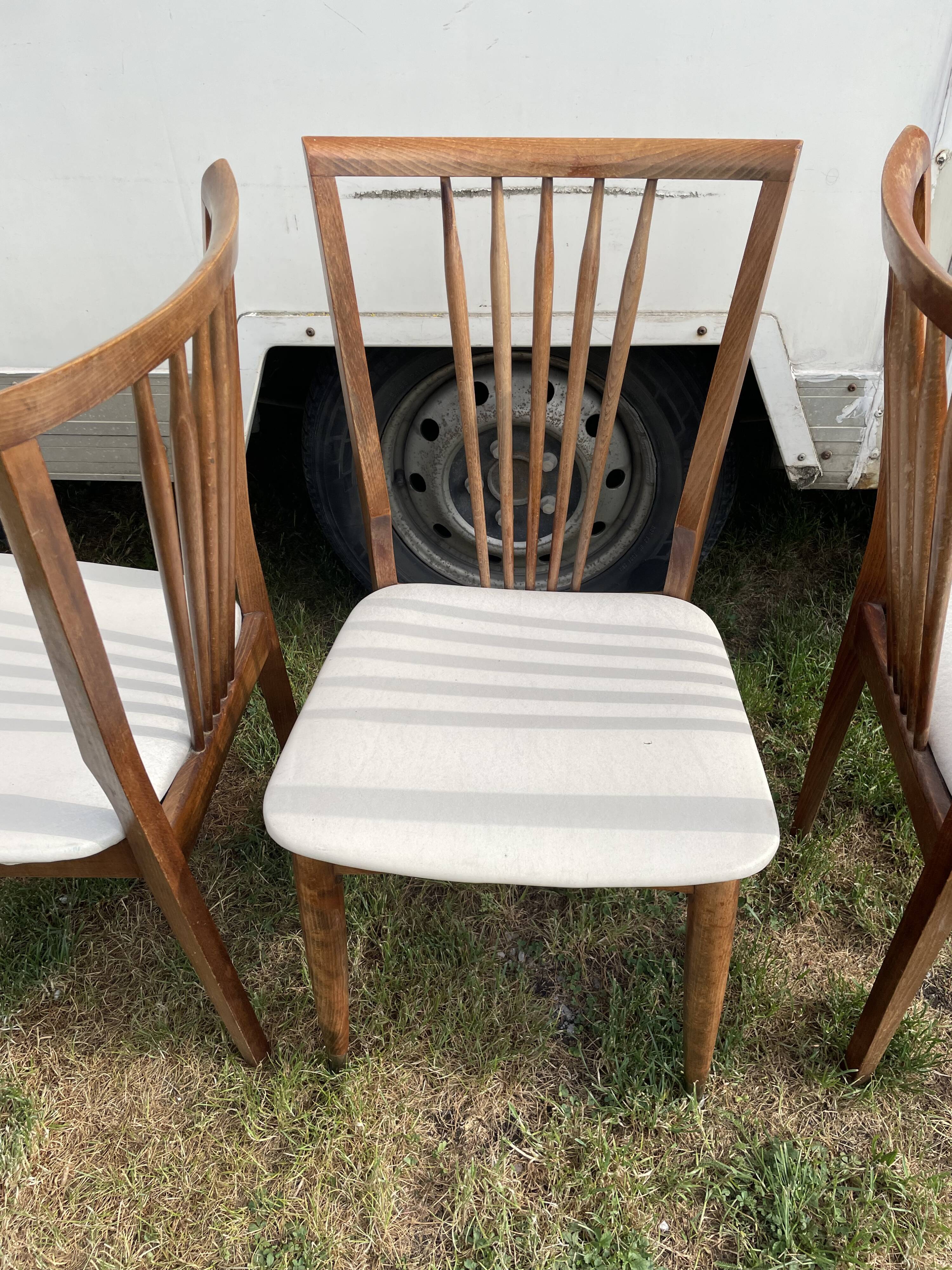 Set 4 chairs white vintage year 60