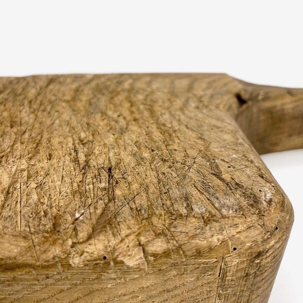 Half-cutting board, old trade log