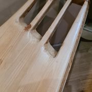 Table basse scadinave en pin massif collé non signé 100x35h 50