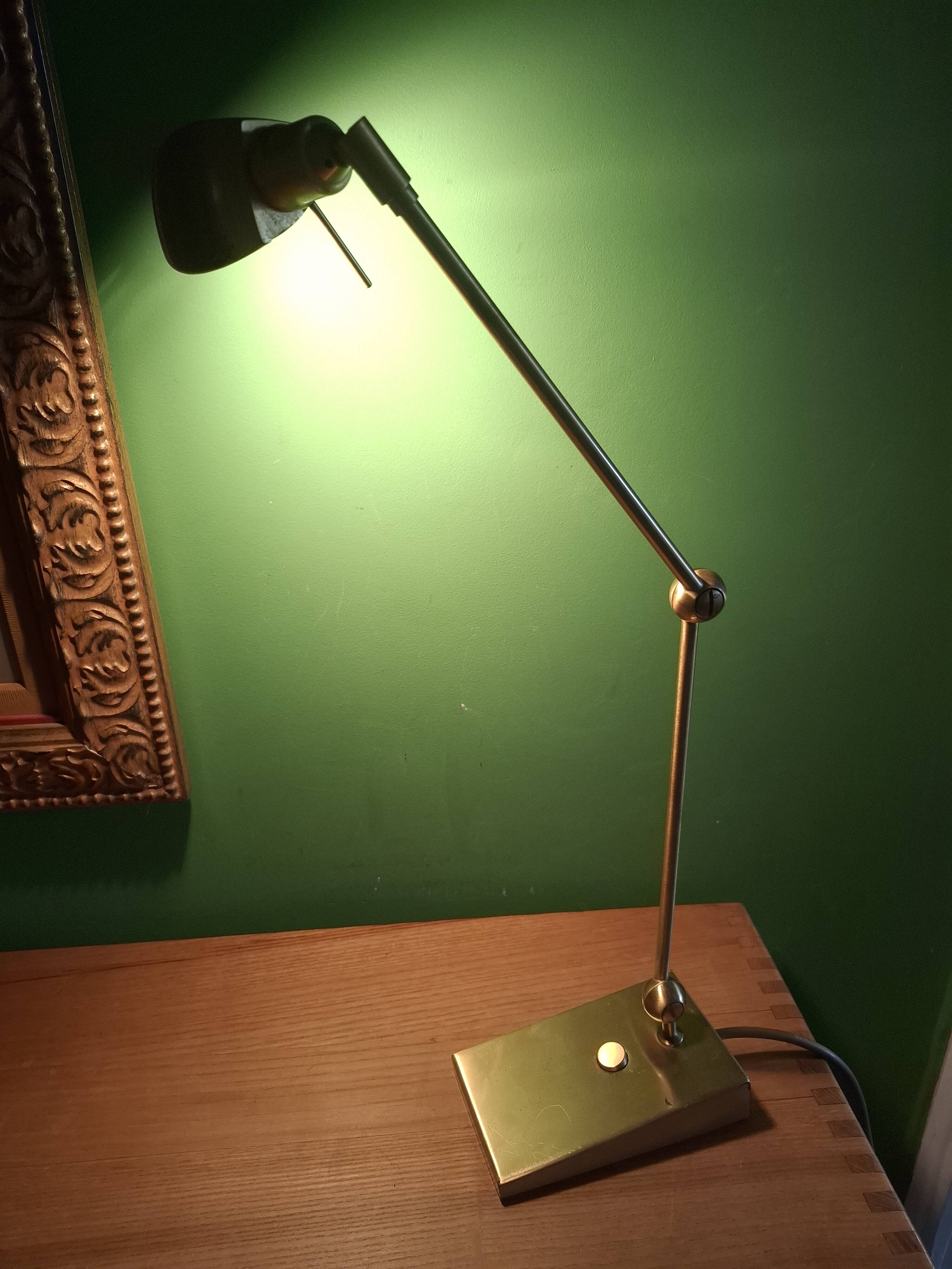 Lamp en laiton articulee holtkotter