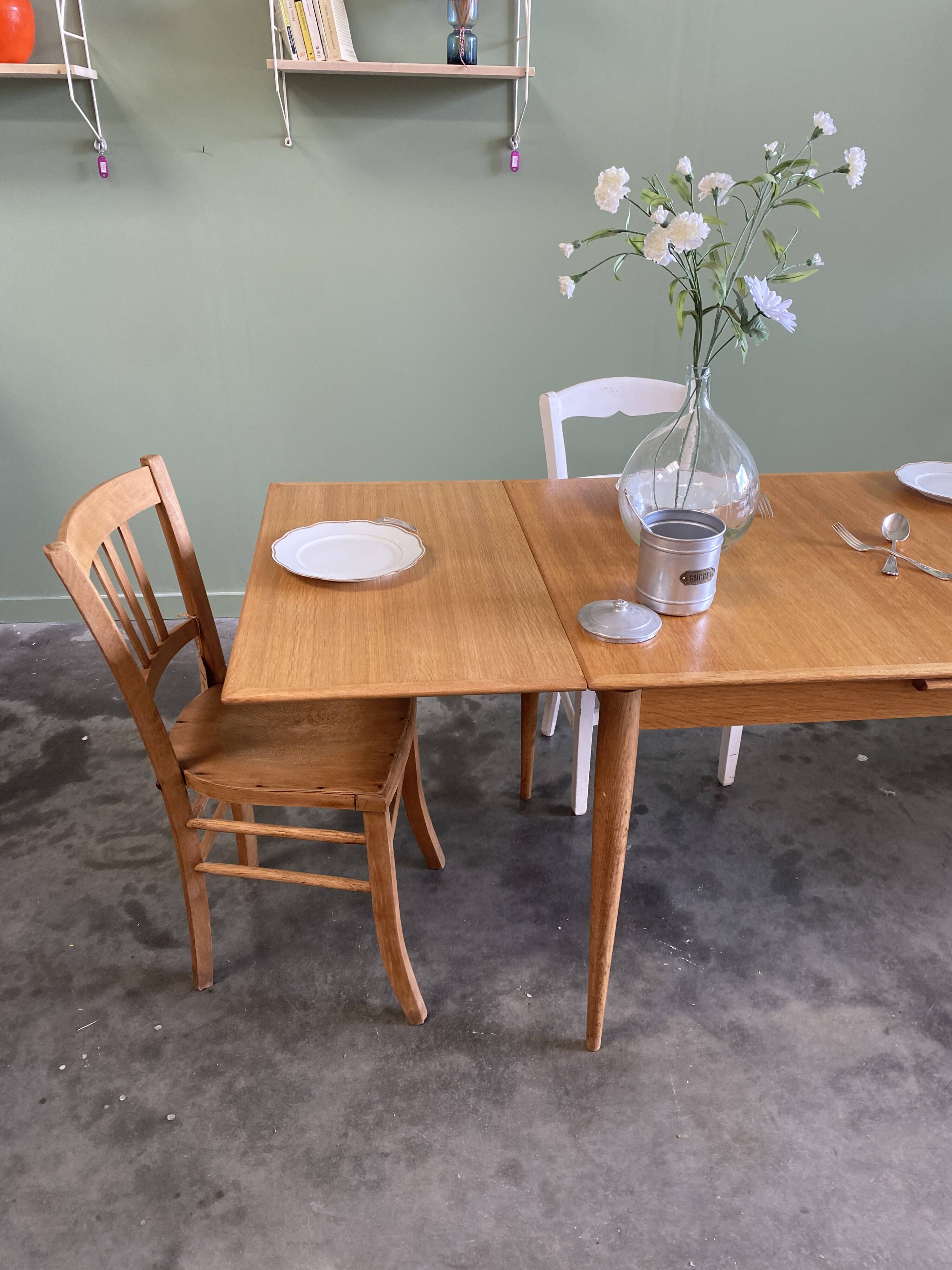 Table à manger vintage à rallonges
