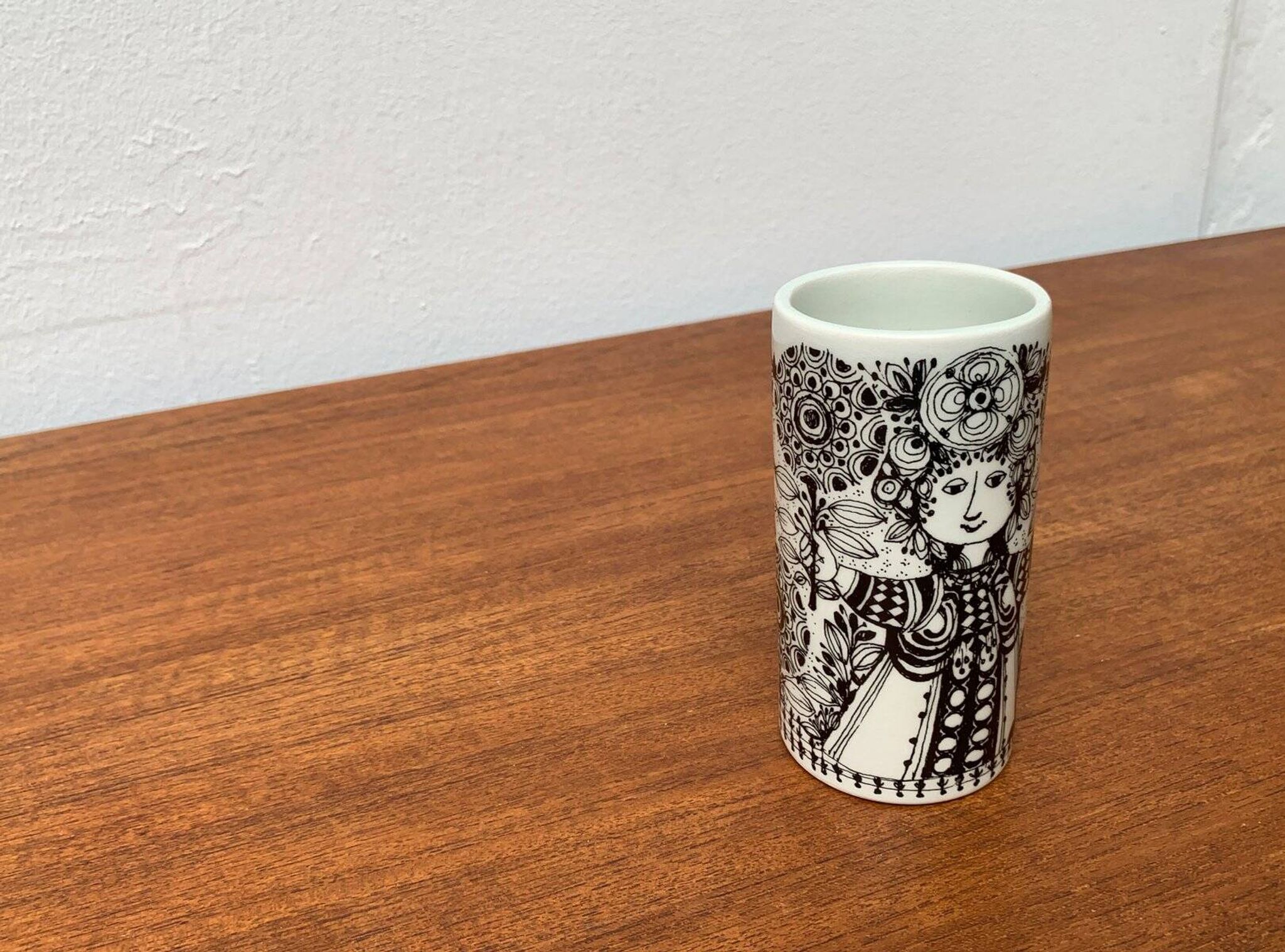 Danish Flora vase from the mid-century by Bjørn Wiinblad for Nymölle Denmark, 1960s.