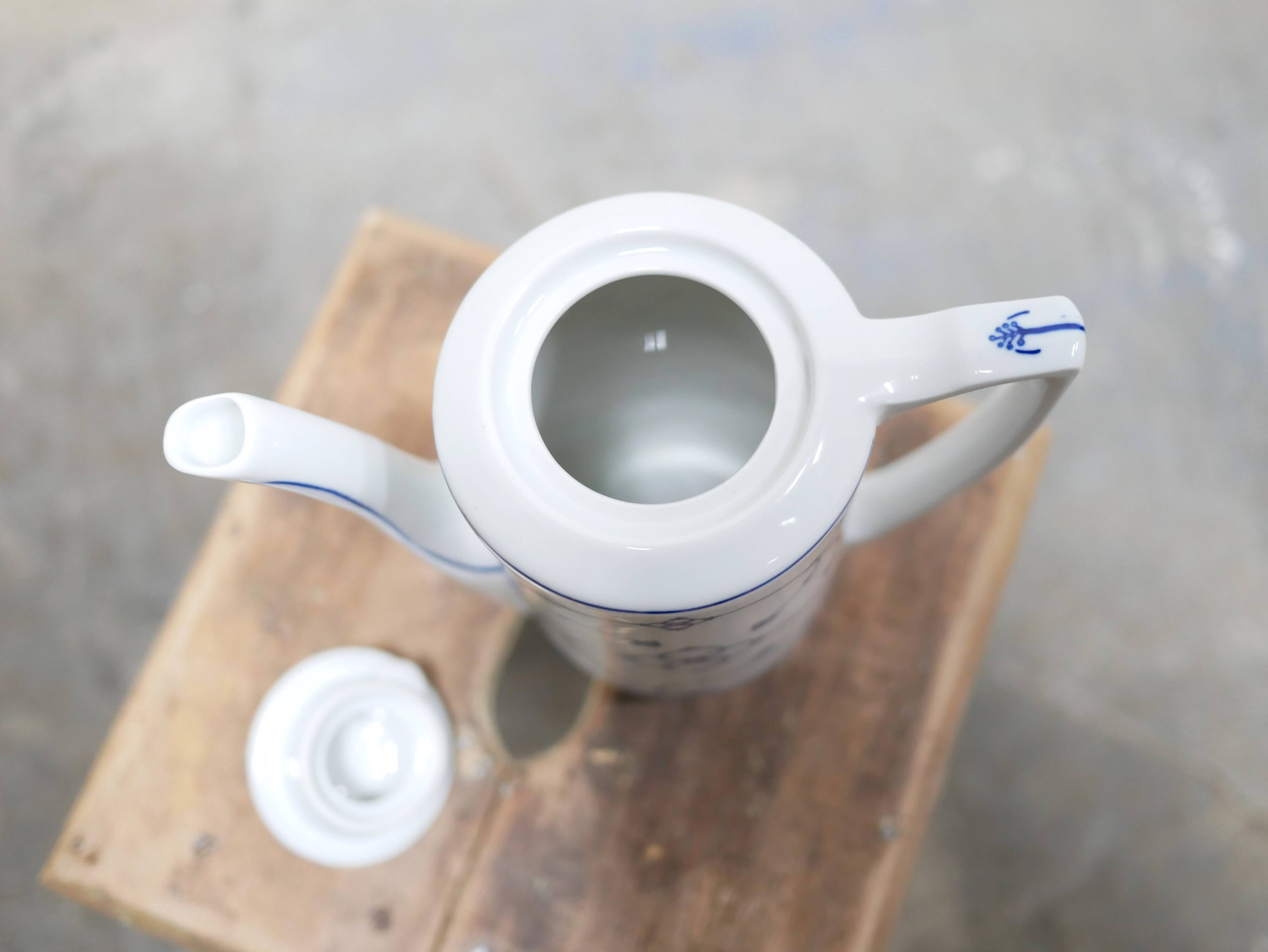 Vintage porcelain coffee pot produced by Jäger Eisenberg, Germany