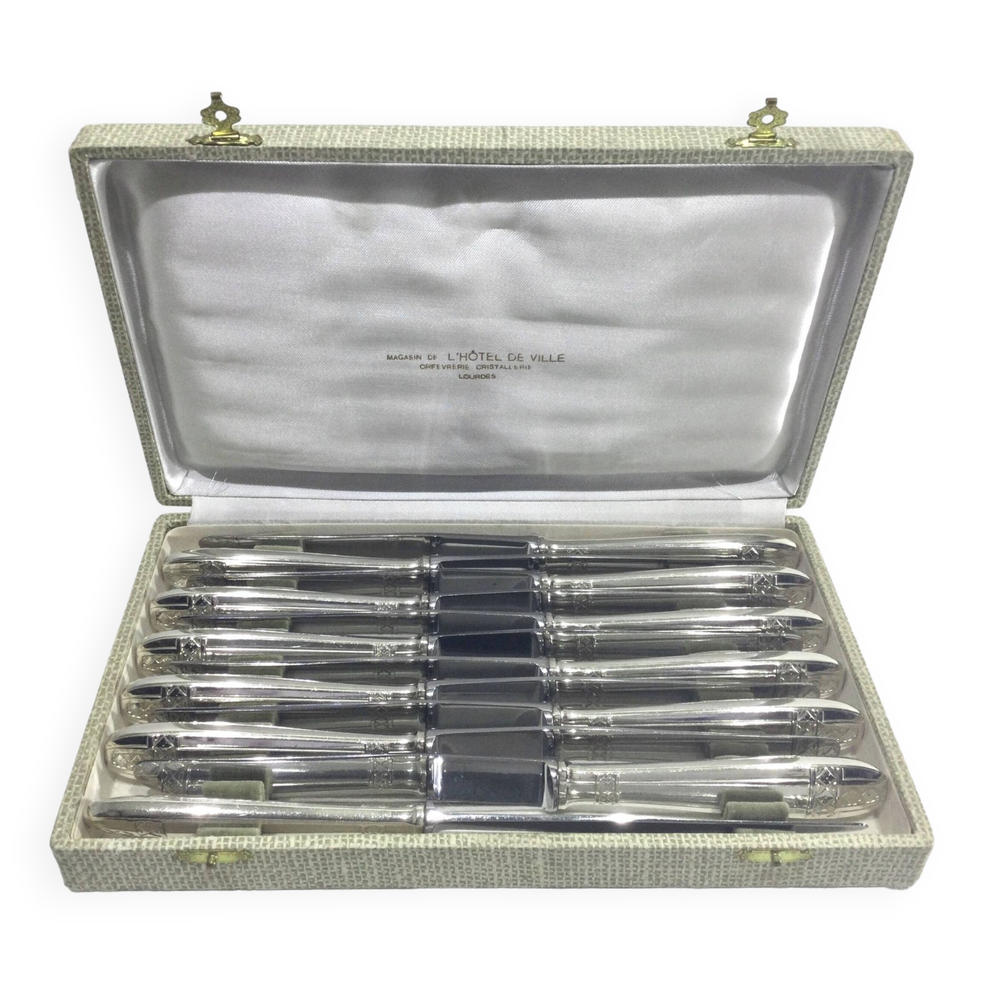Le Mondial – 12 Grand Prix silver-plated knives
