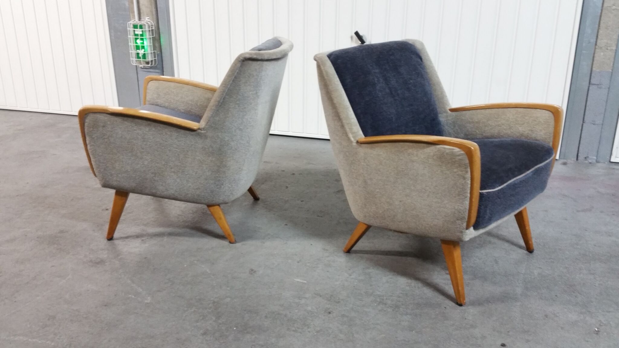 Bi color armchair of the 59/60