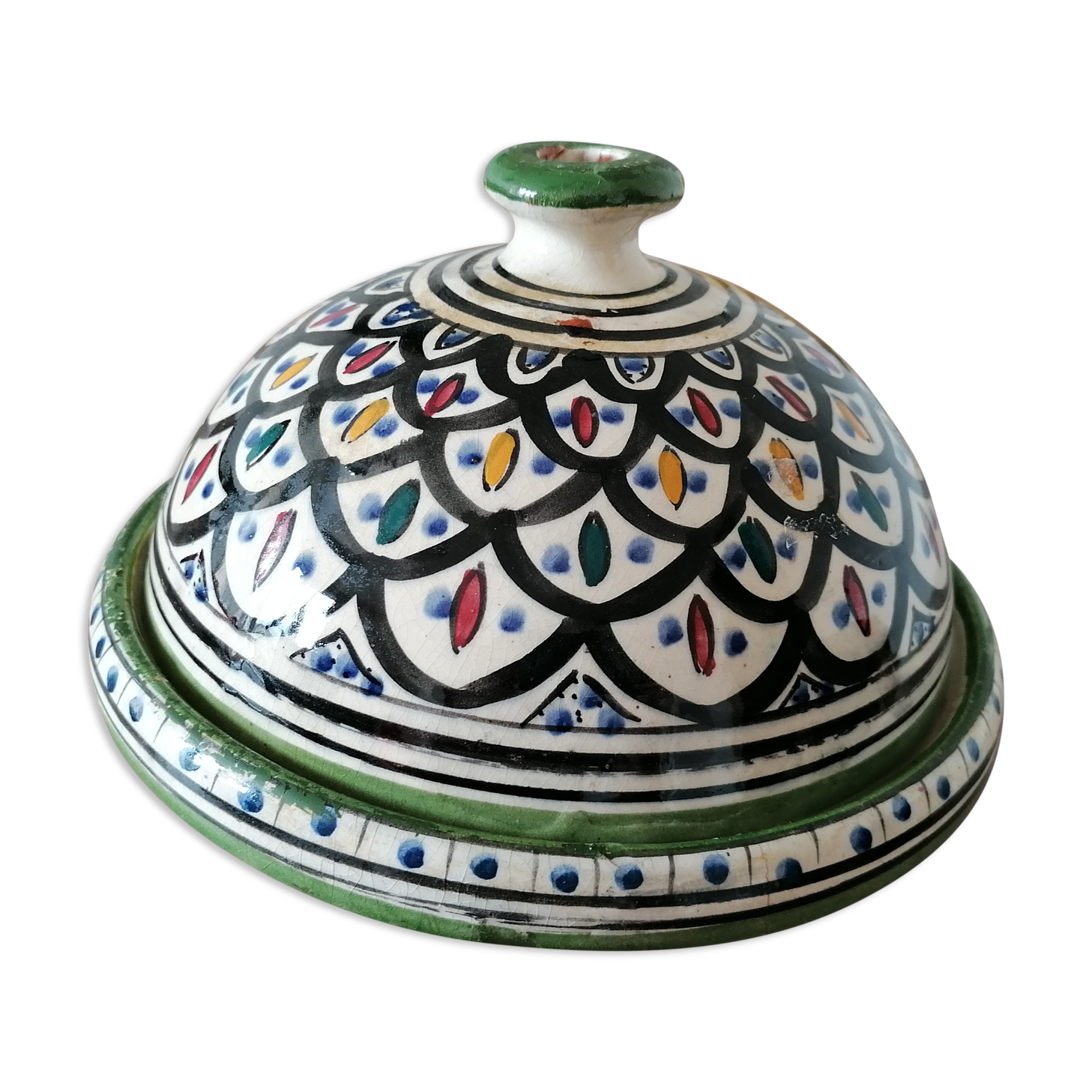 Plate with bell