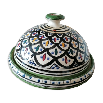 Plate with bell