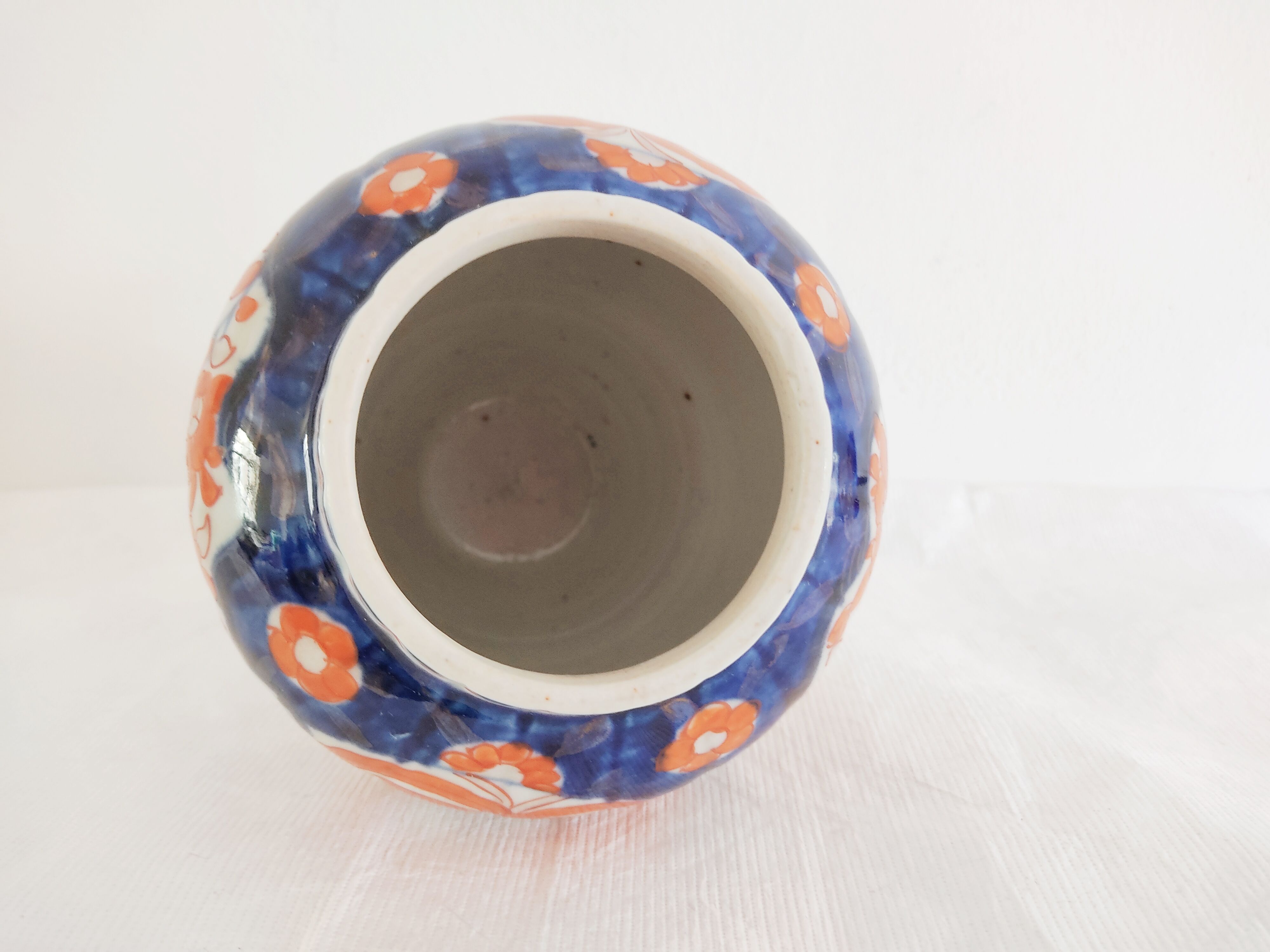 Vase couvert japonais Imari, 19e siècle