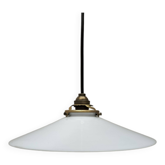 Opaline pendant light