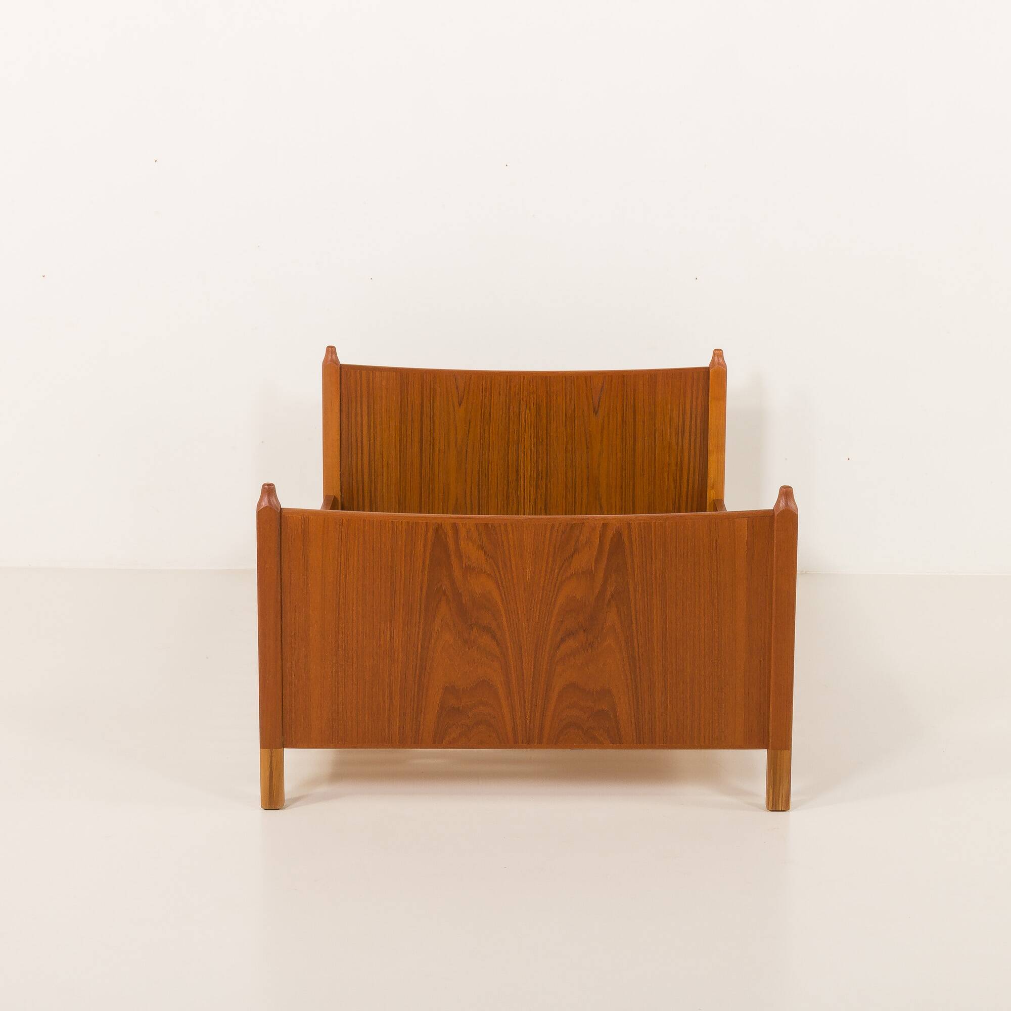Vintage teak child bed, Denmark, 1960s