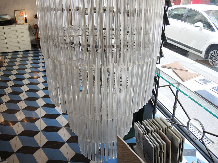 Monumental chandelier of art deco style in metal & crystal