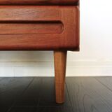Danish teak chest of drawers 60s