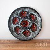 Assiette à huîtres vintage peinte à la main, par MBFA Pornic, vaisselle des années 1960