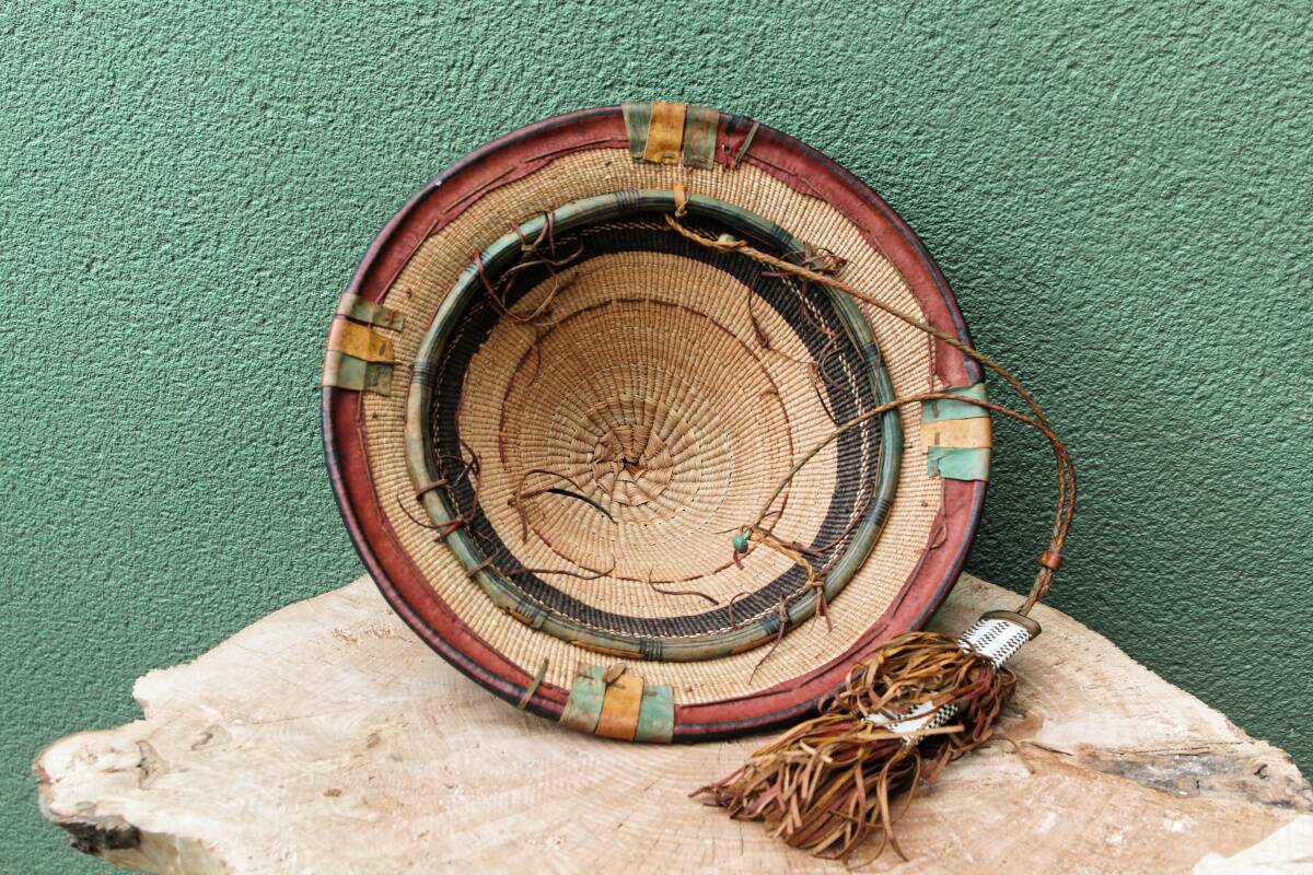 Lot of 3 straw and leather hats, Fulani people, Mali