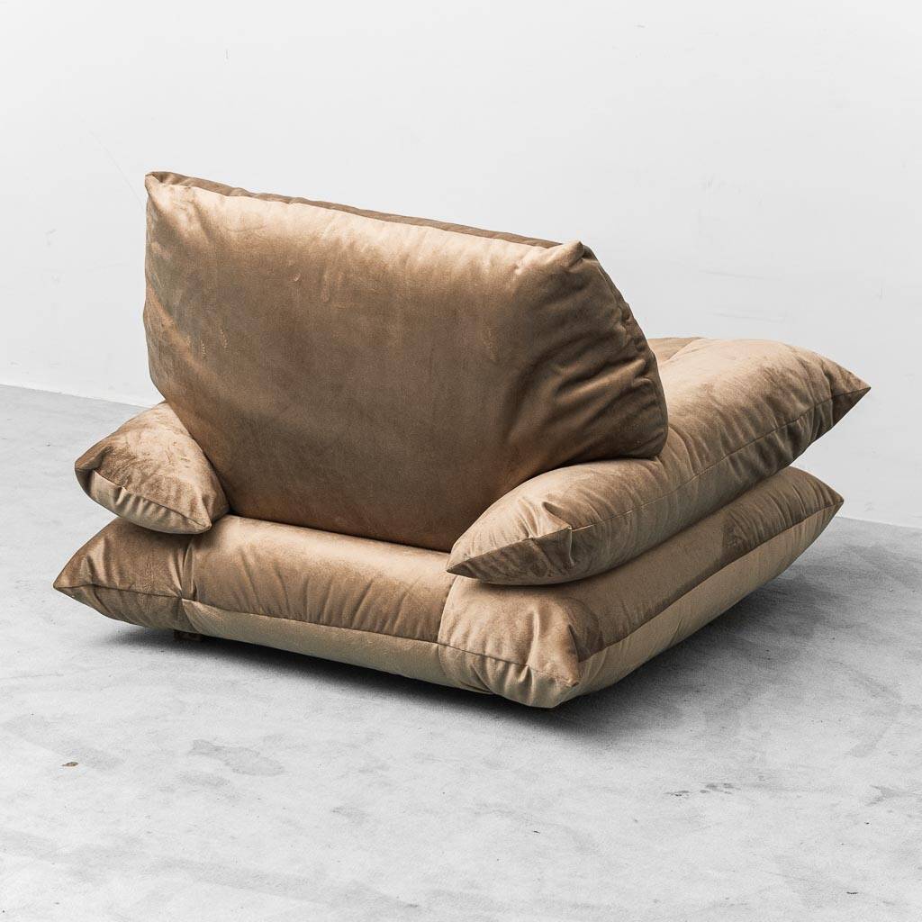 Pair of vintage beige velvet lounge armchairs from the 1970s modernism