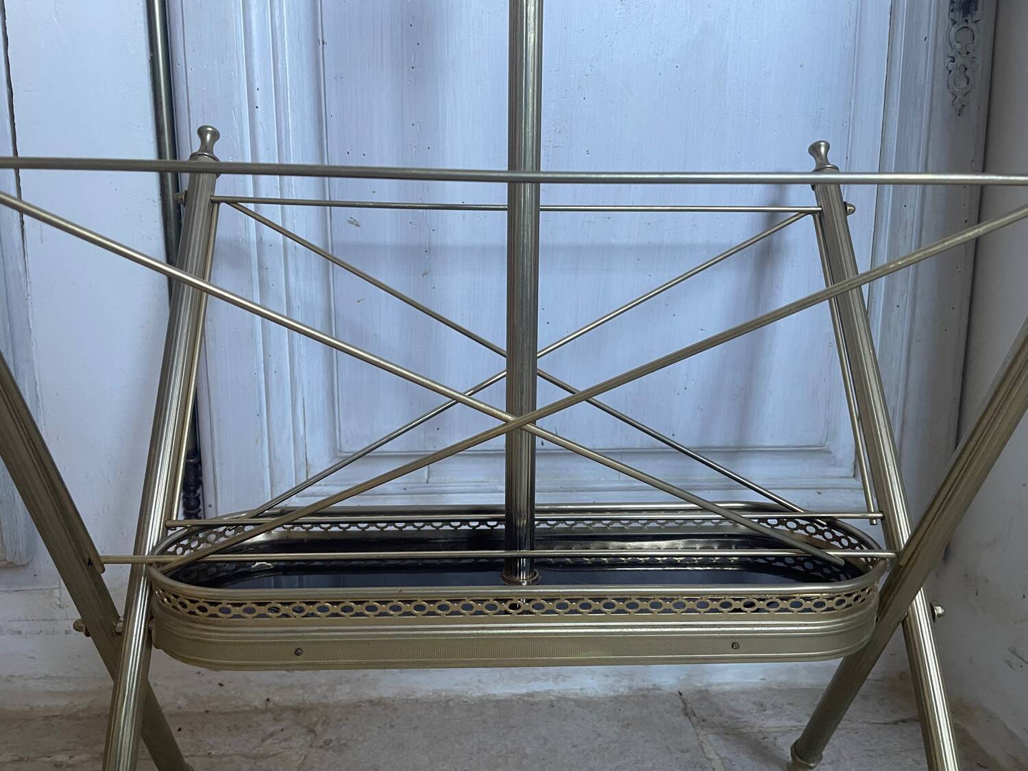 Magazine rack circa 1950