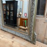 Beveled mirror late nineteenth century 84x122cm
