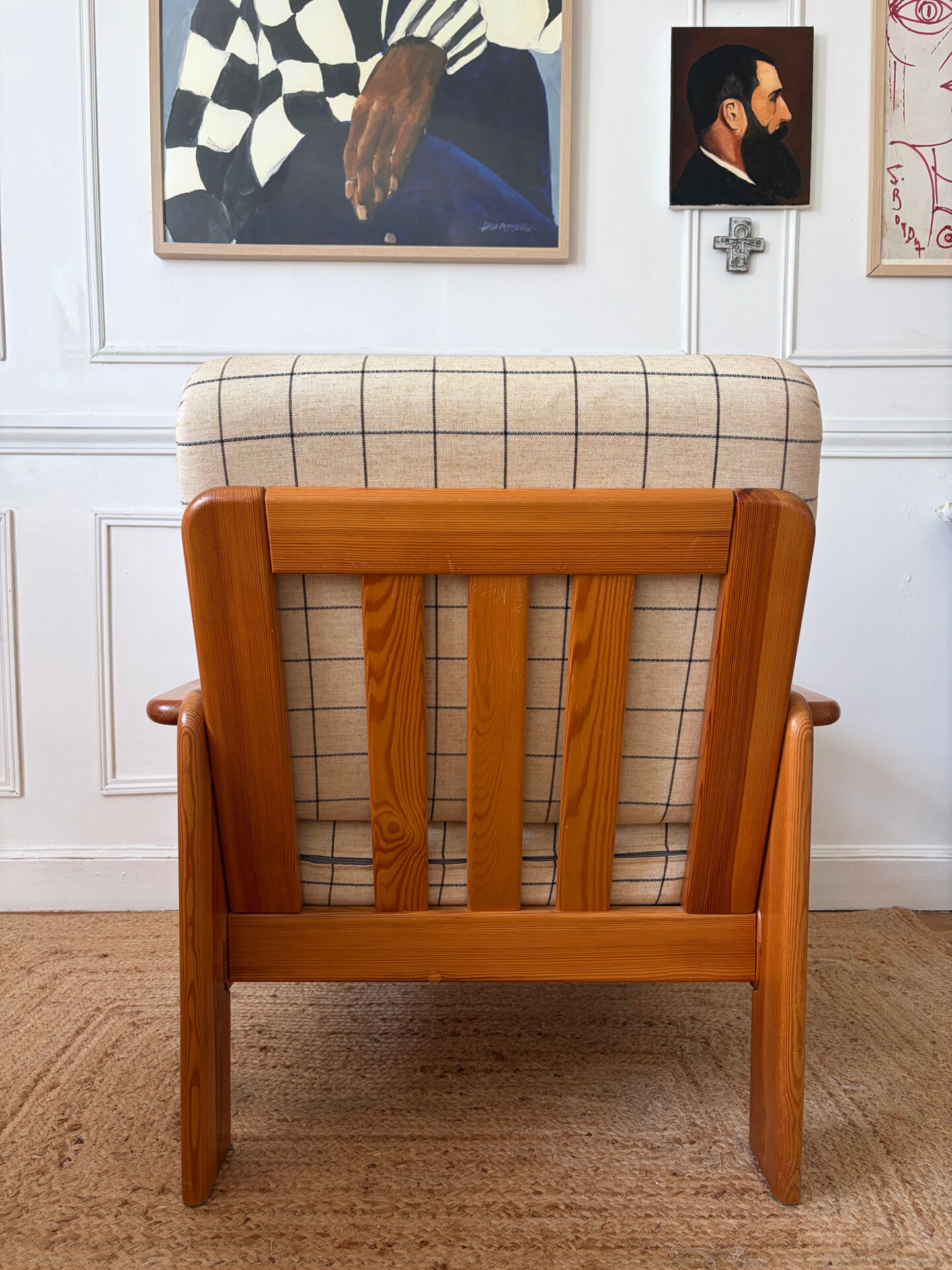 Fauteuil moderniste en pin années 70