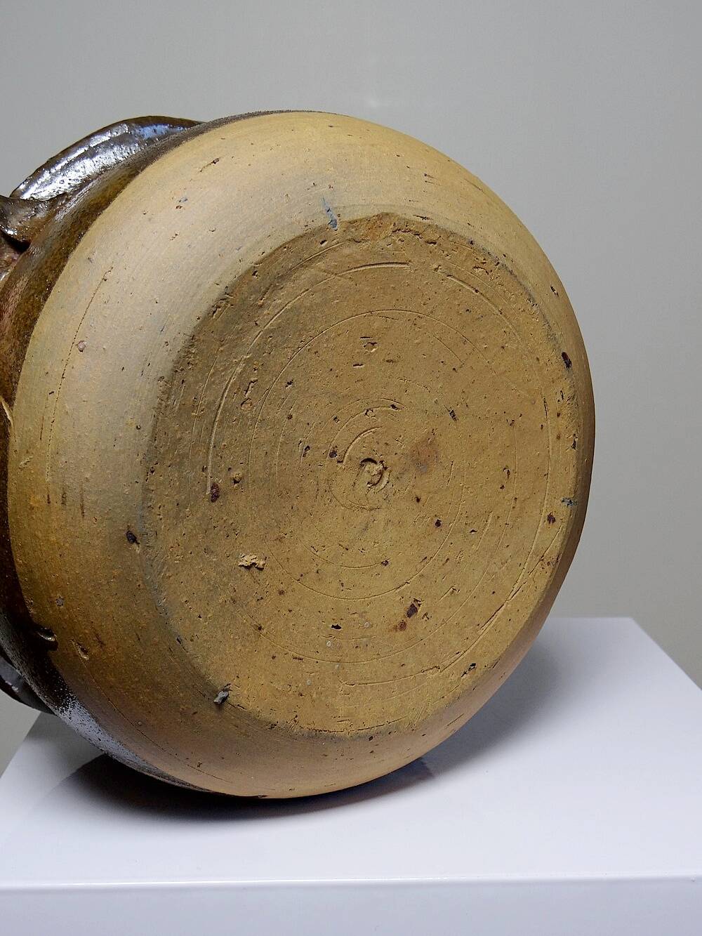 Antique 20th century enamelled Puisaye stoneware pot/bowl with ears