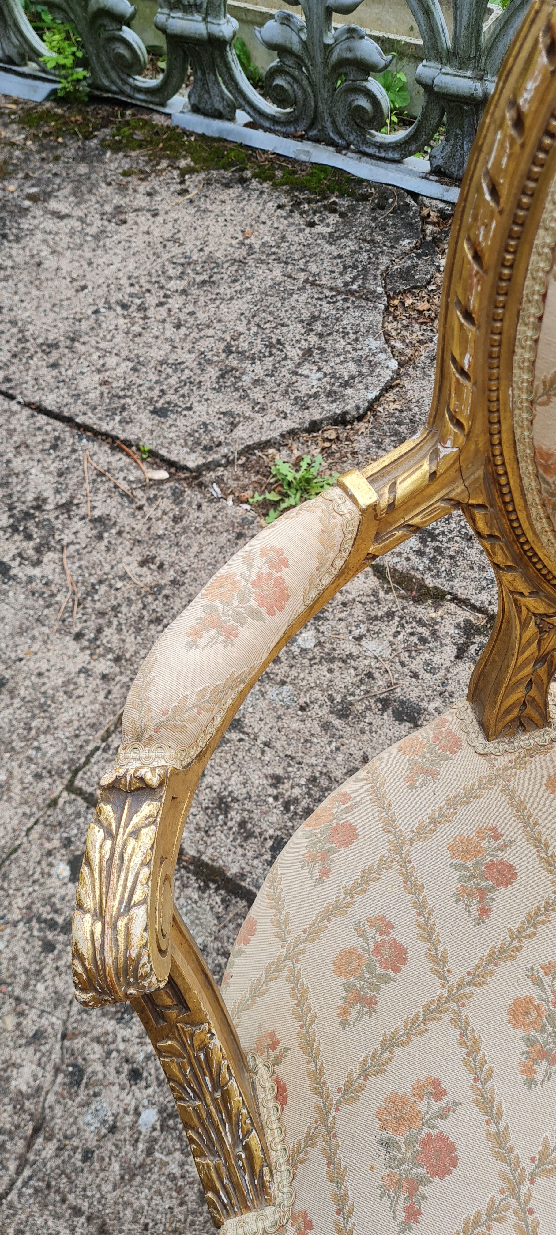 Pair of armchairs medallion in gilded wood Louis XVI style