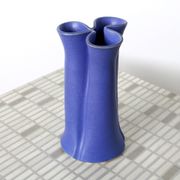 Vase soliflore en céramique bleue, Aage Würtz Danemark, années 60