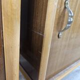 Paire de tables de nuit des années 50 avec plateau miroir