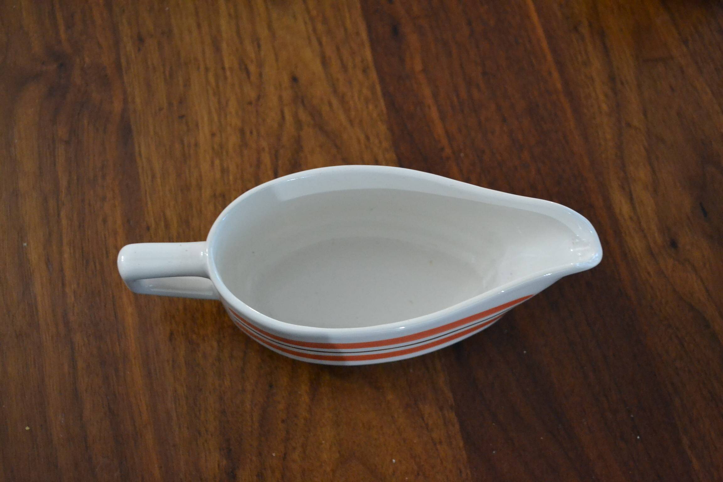 Sauce boat Moulin des loups