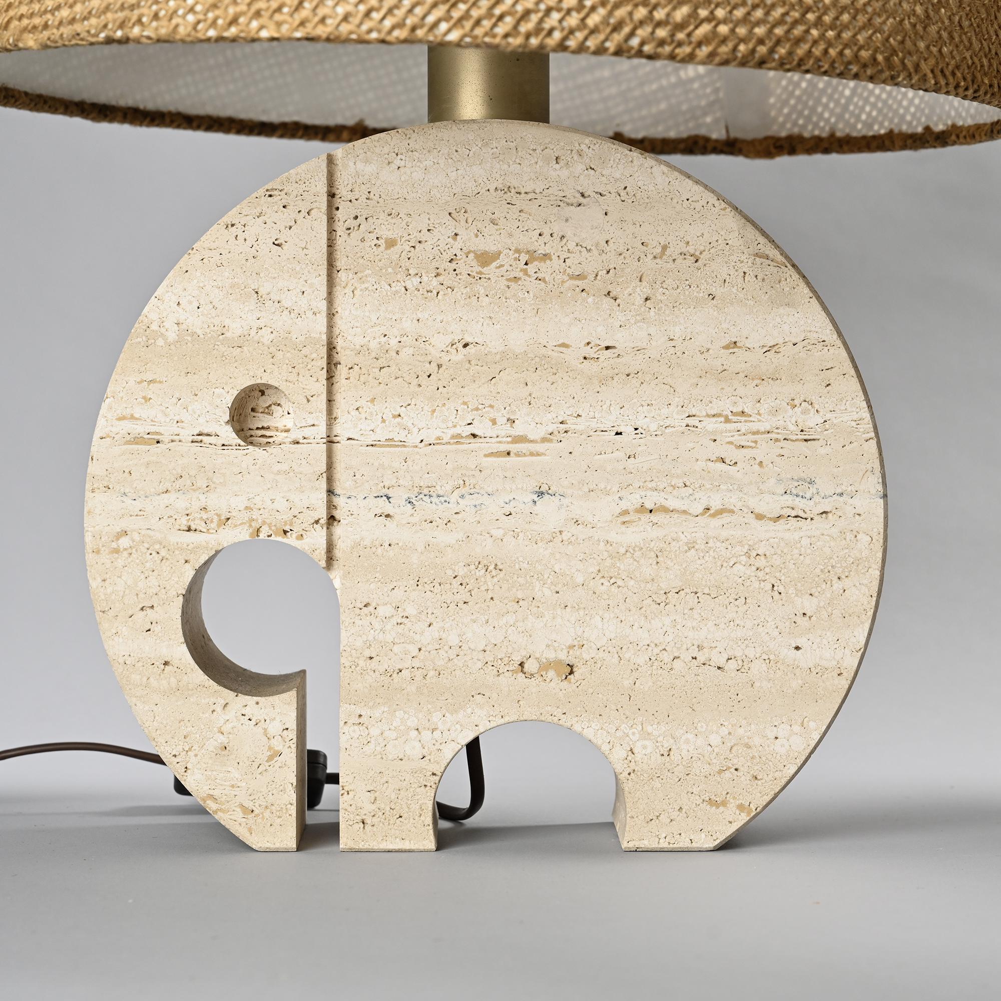 Paire de lampes de table "Éléphant" en travertin par Fratelli Mannelli, vers 1970