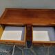 Commode en noyer de style Louis XVI