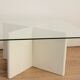 Table basse bois laqué et dalle de verre, France, 1980