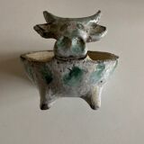 Empty cubist zoomorphic pocket in glazed clay