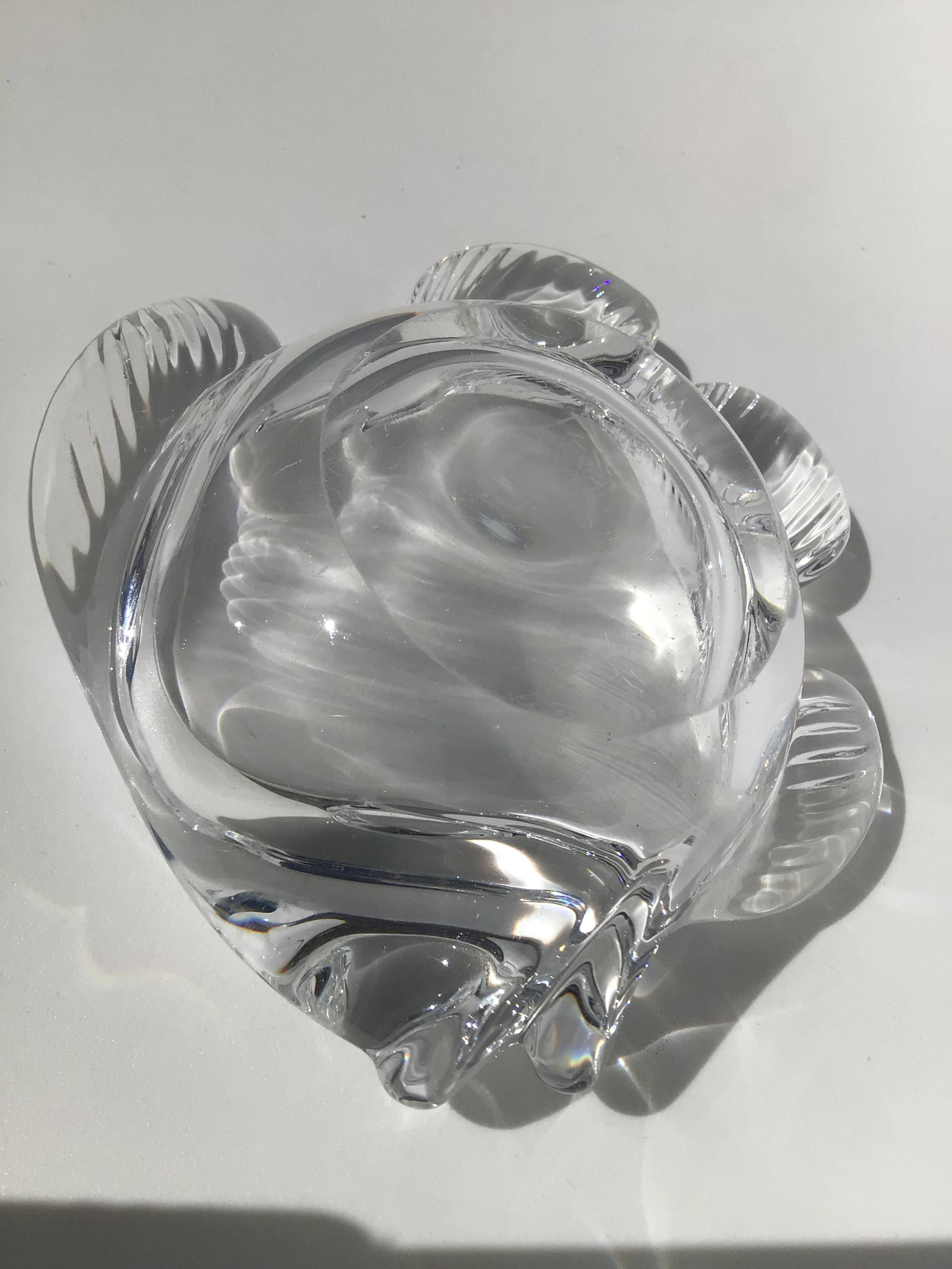 Vannes crystal fish pocket emptier
