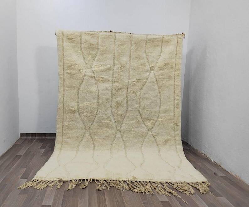 Moroccan handmade rug 250cmx150cm