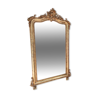 Louis XV-style wooden and gilded stucco mirror