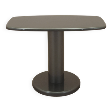 Table basse grise, design italien, années 1970, fabriquée en Italie.