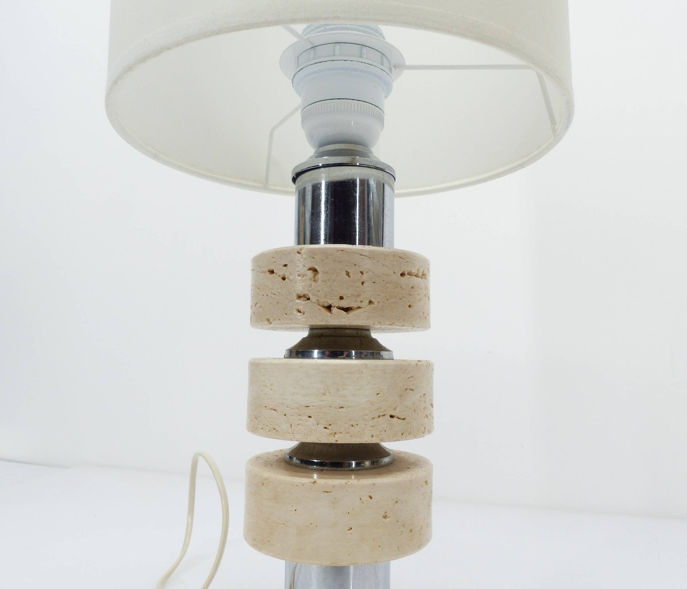 Table lamp in travertine and chrome, Italy, 1970s